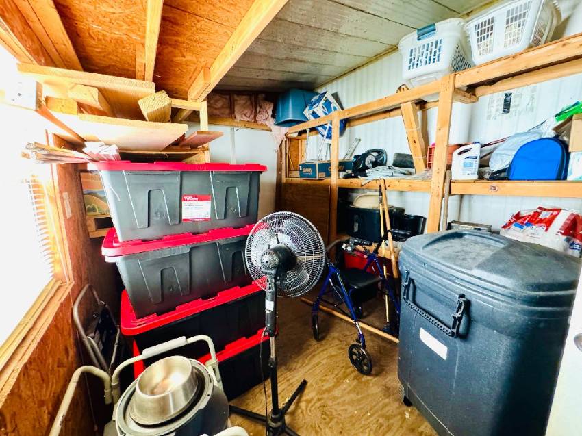 91 Orange Manor Drive a Winter Haven, FL Mobile or Manufactured Home for Sale